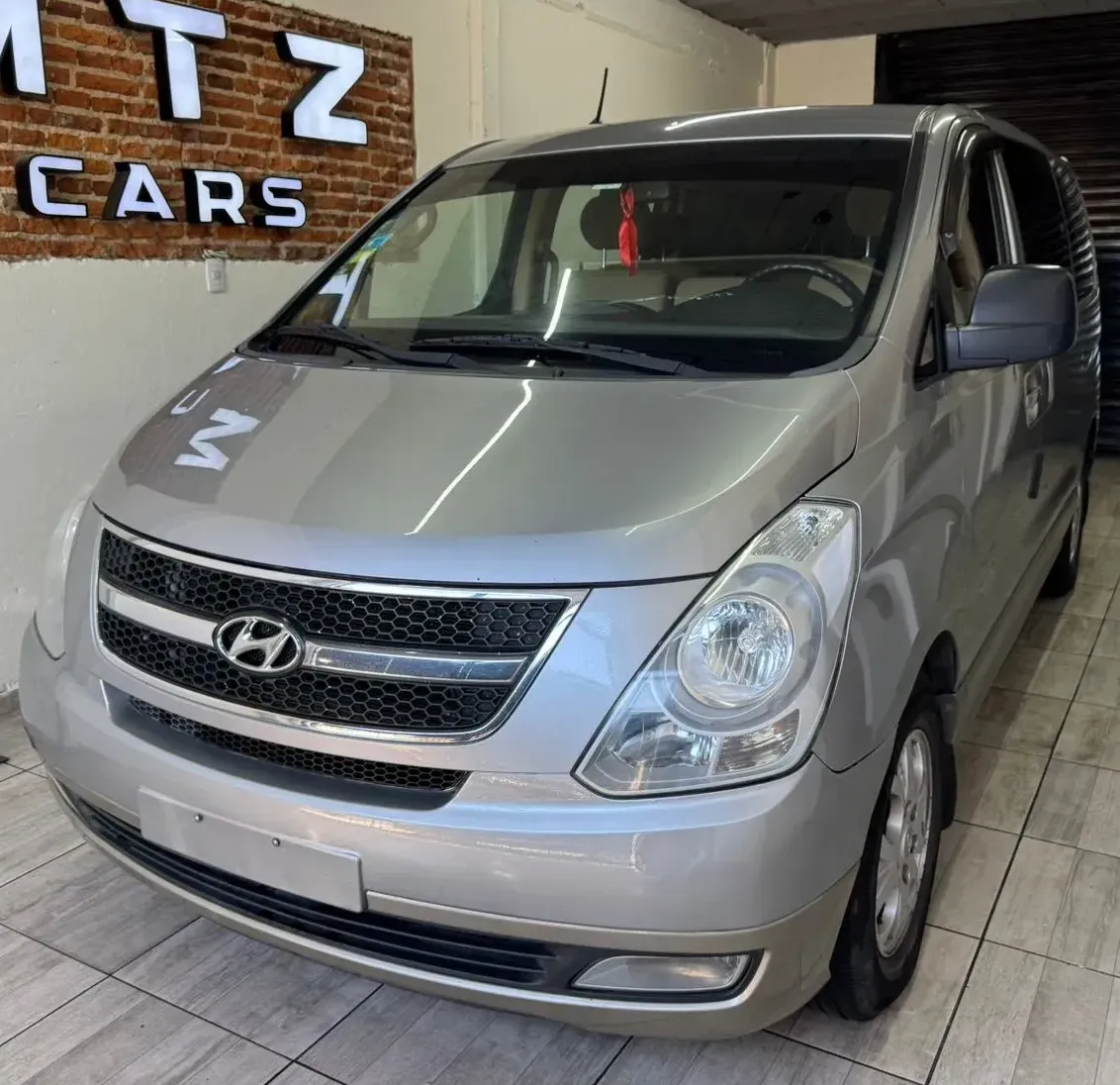 Hyundai H1 2.5 Full Premium 12 Pas At