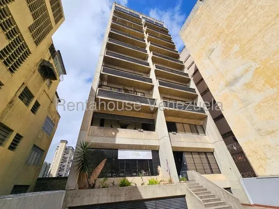 Alquiler De Oficina Remodelada, Mls 25-24061, Ycl.