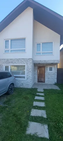 Casa En Condominio Frente Al Estadio Español Chgte Uf7.900