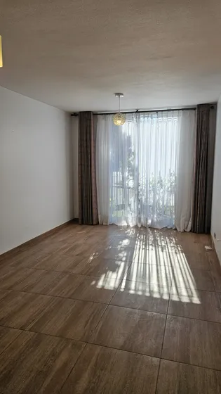 Arriendo Casa En Condominio, 3dorm, Cerca Metro Manquehue