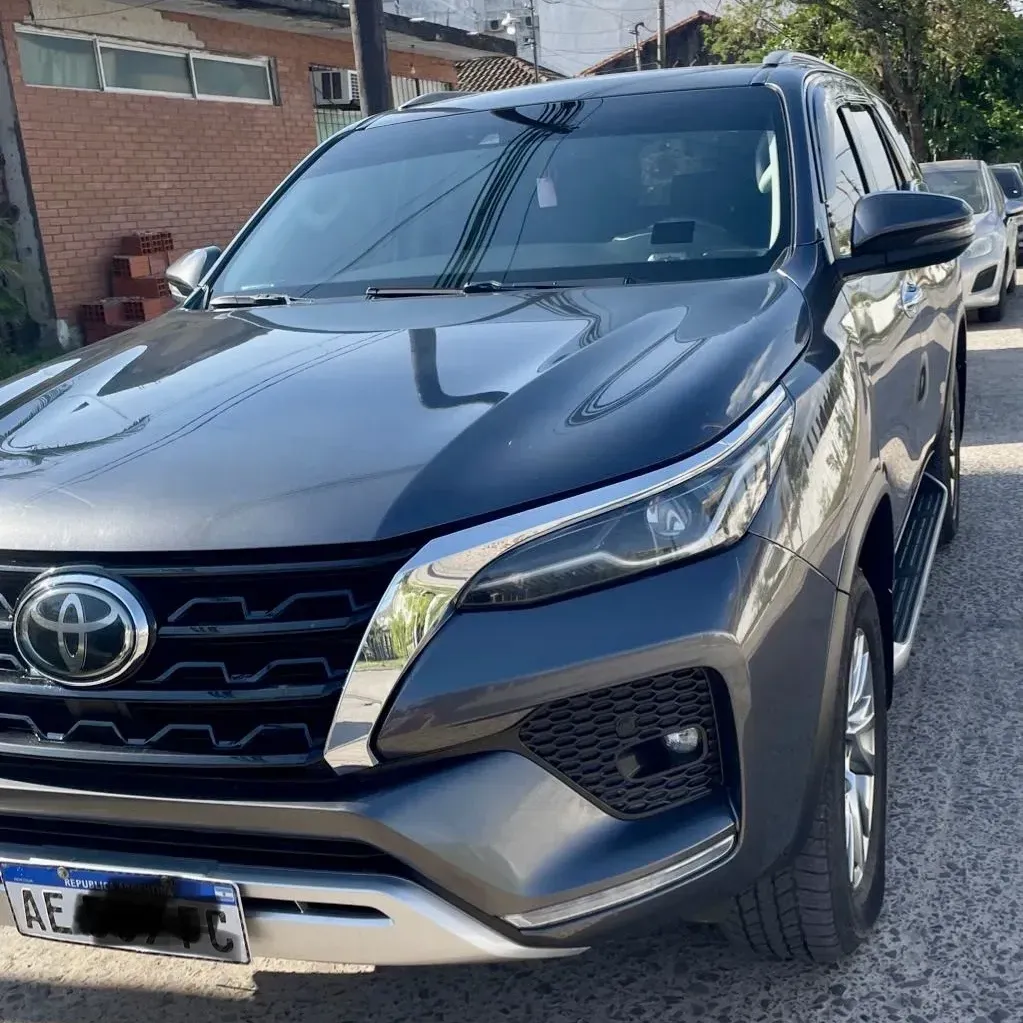Toyota Hilux SW4 2.8 SRX 177 CV 4x4 7-Speed Automatic Transmission