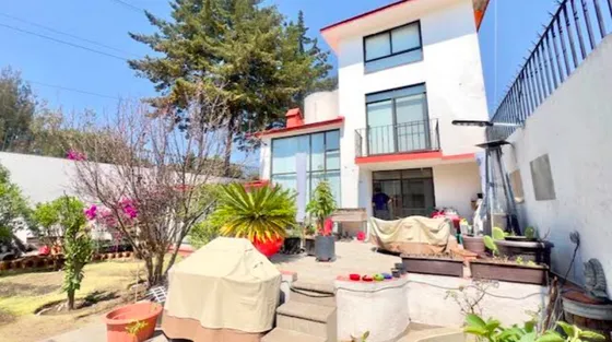 Casa En Condominio En Venta  En Ave. Centenario A 5 Min. De Santa Fe 