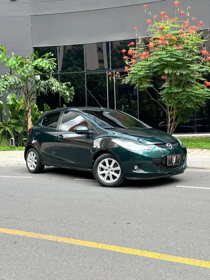 Mazda 2 1.5 15hap At
