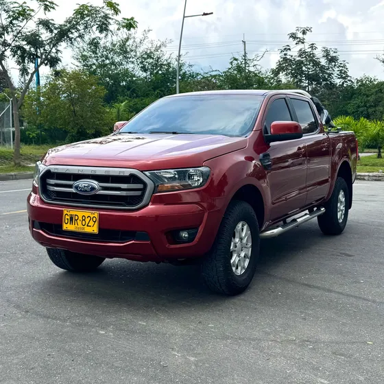 Ford Ranger 2.5 Gasolina 4x2