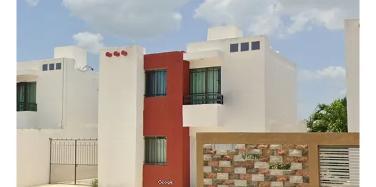 Venta De Casa En Col. Los Heroes, Mérida/ Recuperacion Bancaria Laab2