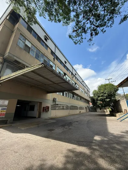 Venta De Edificio  Industrial  , Zona Industrial, Los Teques , La Redoma Am
