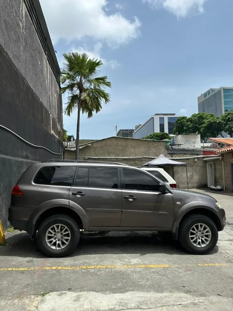 Mitsubishi Montero Sport
