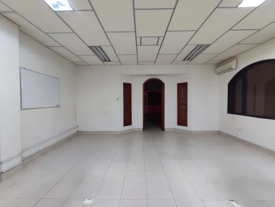 Local En Arriendo En La Playa. Cod A29545