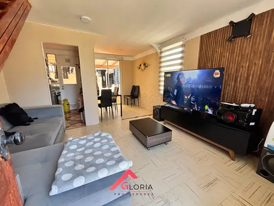 Oportunidad Vendemos Casa 2 Dorm/1 Baño, En Placilla Valpo