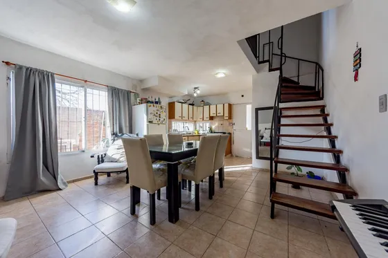 Venta | Permuta -  Departamento Interno 2 Dormitorios - San Telmo, Funes. Apta Credito