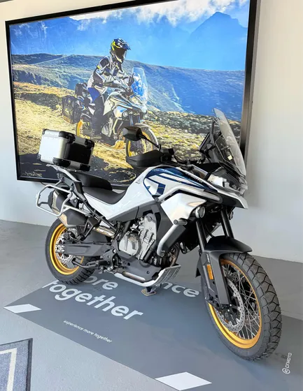 Cfmoto 800mt Explorer Con Valijas Cfmoto Gualeguaychú