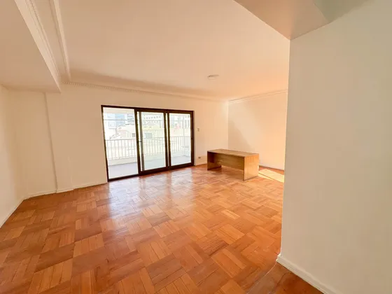 Hermoso Y Amplio Departamento, Sector Bellas Artes (4d / 2b)