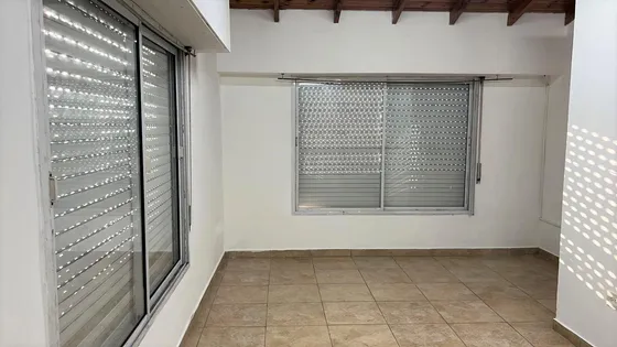 Ph 3 Ambientes - Guido 2500, Lomas Del Mirador, Buenos Aires.