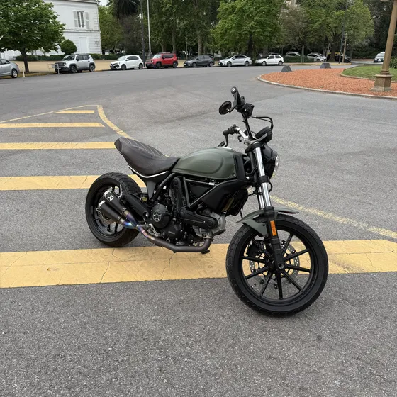 Ducati Scrambler Sixty2 400cc