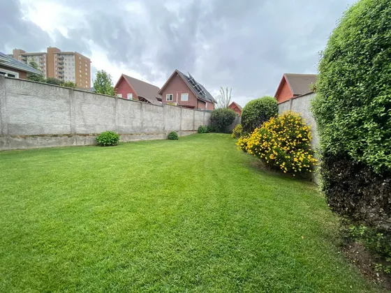 Excelente Casa En Venta En Sector Consolidado (140328)