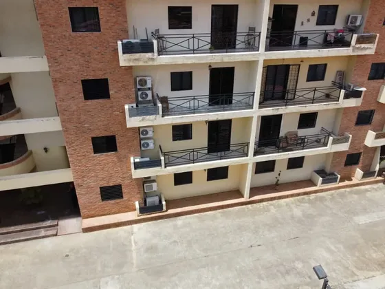 Apartamento Amoblado Con Balcón, Conjunto Residencial Limón Country