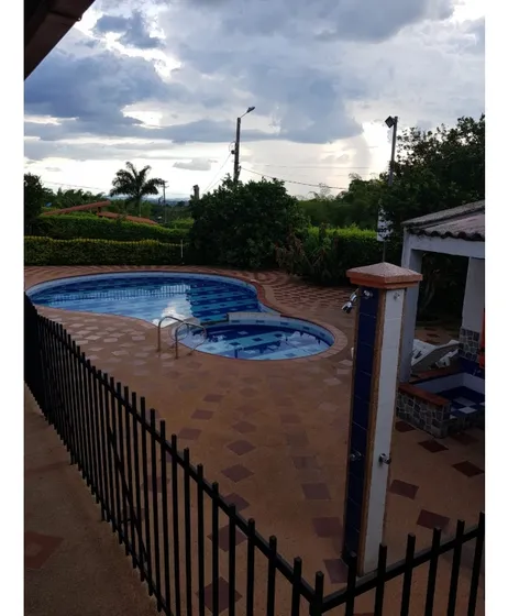 Venta Chalet En Condominio Vía Armenia - La Tebaida