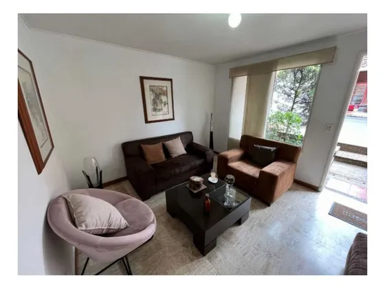 Casa Para La Venta En La Loma De Los Bernal 