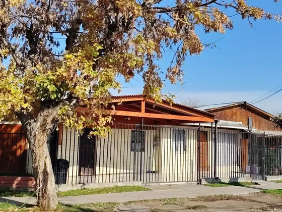 Venta Casa 2hab 1ba Maipú