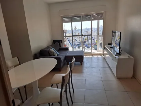 Departamento En Venta - 2 Dormitorios 2 Baños - 72mts2 - Almagro 