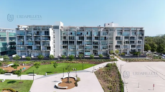 Condominio - Ayres Vila