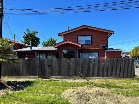 Se Vende Casa Esquina, Ideal Para Inversión
