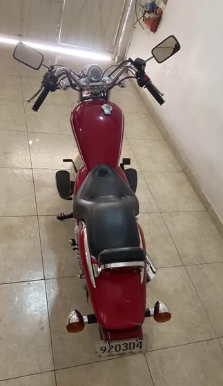 Yamaha 125cc, 2013, Factura Original, Color Rojo.