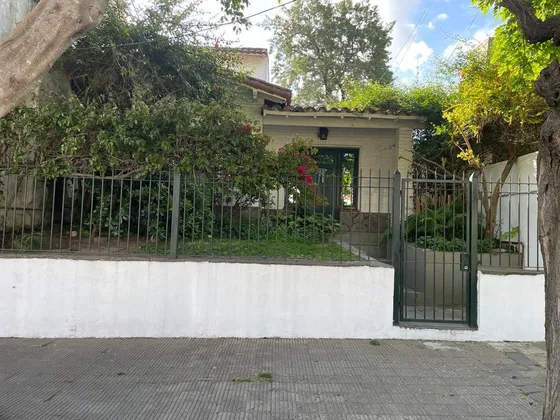Casa En  Venta - Virreyes - San Fernando