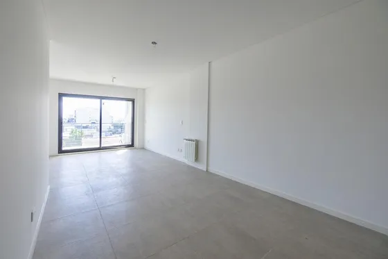 Alquiler - Monoambiente Con Patio A Estrenar - Villa Urquiza - Apto Profesional