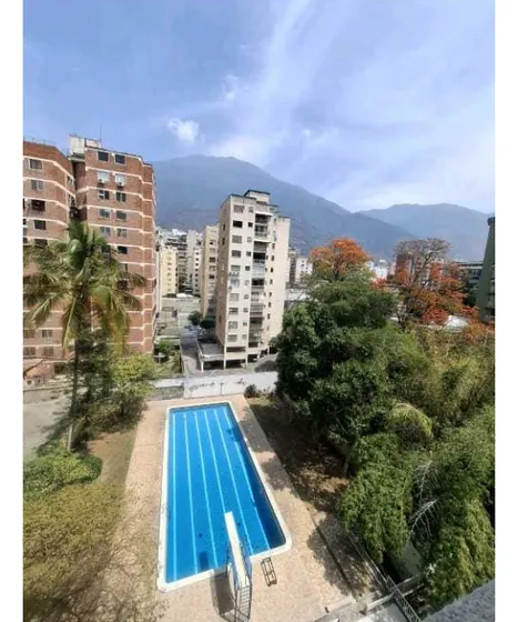 Alquilo Apartamento 120m2 Los Palos Grandes 8405