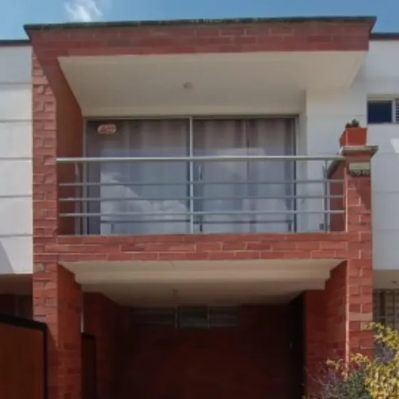 Arriendo Casa En La Ceja
