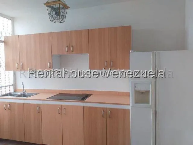 Julian Galindez Alquila Anexo En Santa Elena Barquisimeto  #25-14170