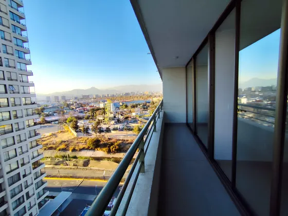 Edificio Av. Quilin Vista Poniente Piso 17