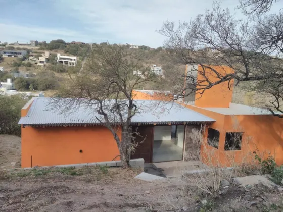 Se Alquila Casa B° Cerrado Sierra Nueva