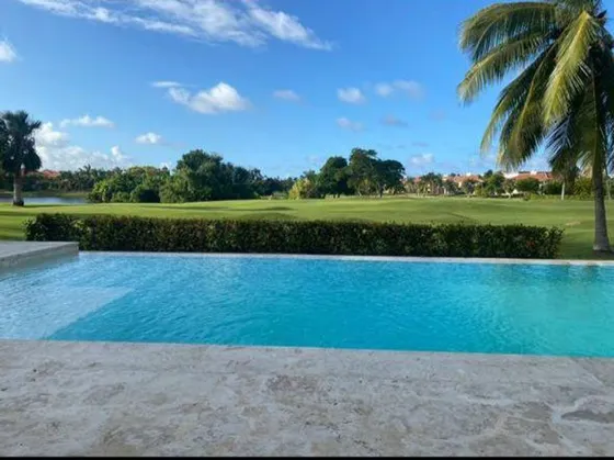 Apartamento Amueblado En Alquiler En Punta Cana, Cocotal Golf, 3 Habitaciones + Mezanine