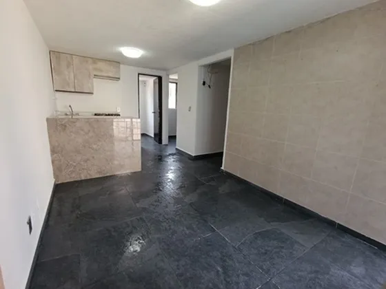 Depto En Coyoacán: 1° Nivel, Iluminado Y Acogedor, 2 Rec Y 1 Bañ. Listo P/habitar