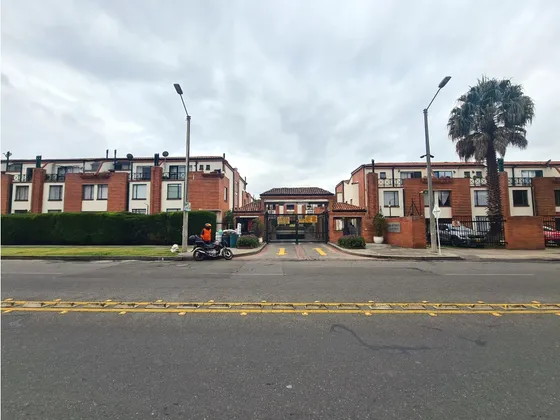 Vendo Casa Tejares Del Norte