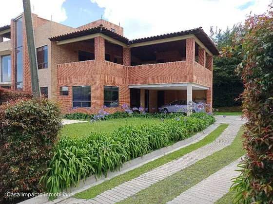 Venta De Casa Campestre  Envigado  Loma Del Escobero