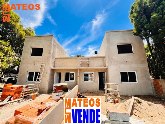 Venta Mar Del Tuyú Chalet 3 Dormitorios  A 200 Metros Del Mar Calle 86 E/2 Y 3 - La Mejor Zona 