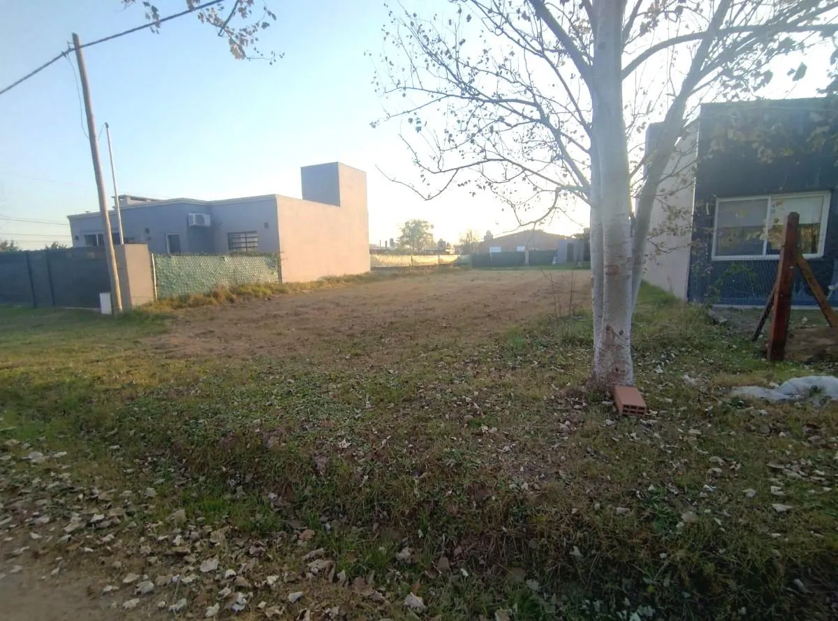Venta - Terreno De 360m2 En Tierra De Sueños Iii. Roldan.
