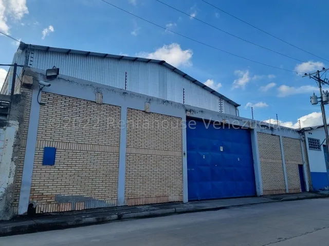 Julio Latouche 23-15933 Galpón Comercial En Venta Los Guayabitos Naguanagua Carabobo