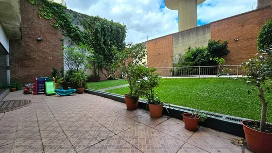 Venta Dpto. 3 Amb. Caballito Con Balcón Y Pileta