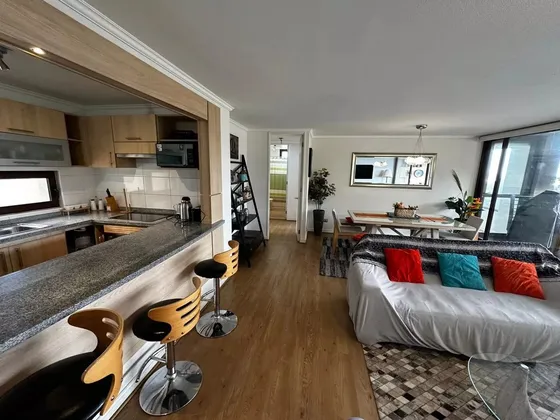 Departamento De 3d+2b+est+bod En Condominio En Papudo