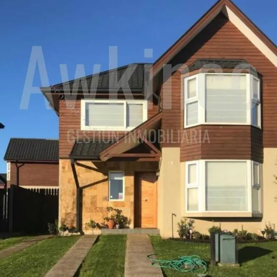Linda Casa En Excelente Ubicación (33310)