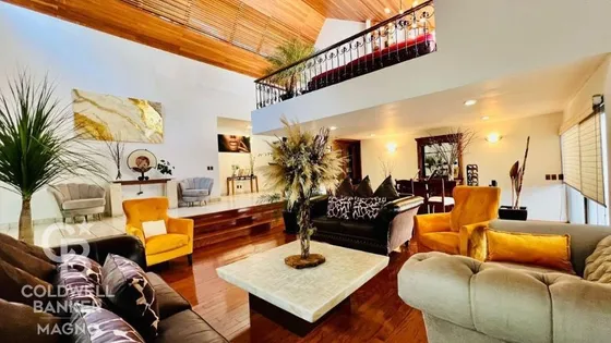 Casa En Una Sola Planta En Guadalupe Inn