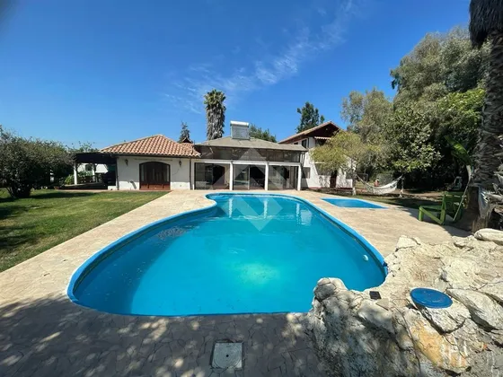 Casa En Venta 5d 3b, Con Piscina Y Recpecion Final