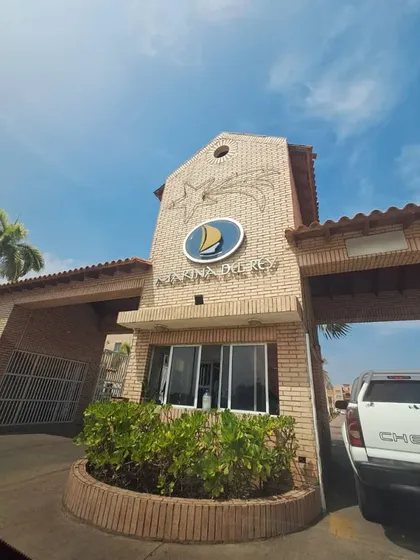 Apartamento En Venta En El C.r Marina Del Rey, Lechería.