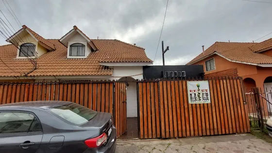 Venta Casa 2p Con Local Uf4400/$165m,psje Sauce, Coquimbo