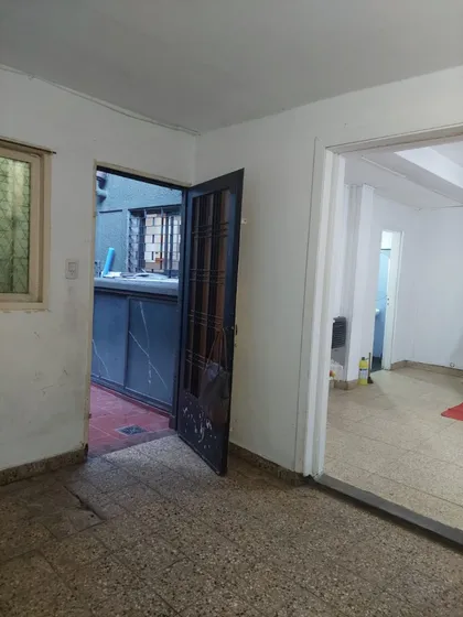 Alquiler Ph 3 Amb C/coch.zona Ward- Villa Sarmiento. Patio Y Terraza