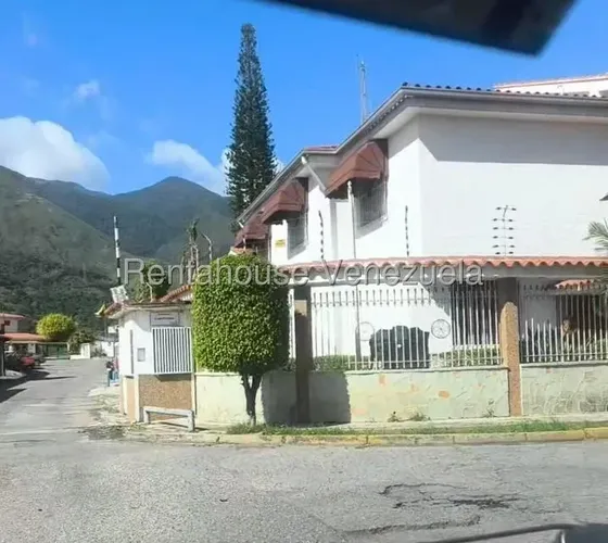 Casa En Venta El Marques Rah Mls27-2158